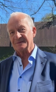Dhr. Renald  Nuitten